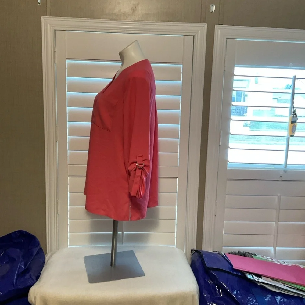 Jones New York Coral Button-Up Blouse